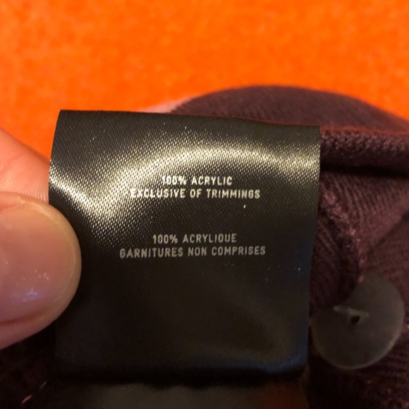 Orage pink & burgundy jacquard pompom beanie NWT - Picture 5 of 5